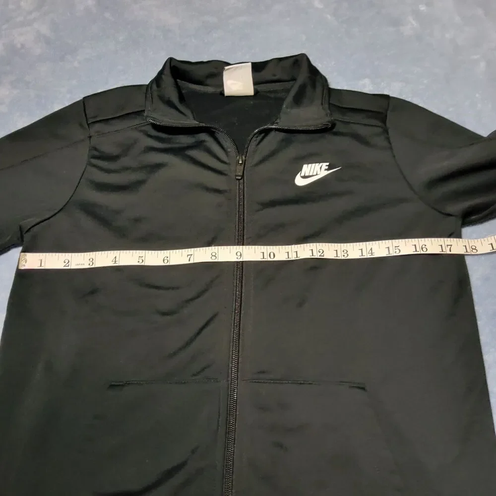 Nike youth track